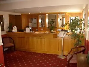 The Imperial Hotel Brighton 3*,